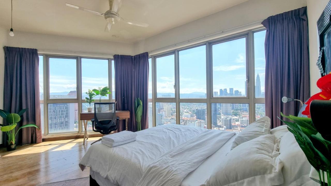 Penthouse On 34 - The Highest Unit And Best Views In Regalia & Private Rooftop Terrace กัวลาลัมเปอร์ ภายนอก รูปภาพ