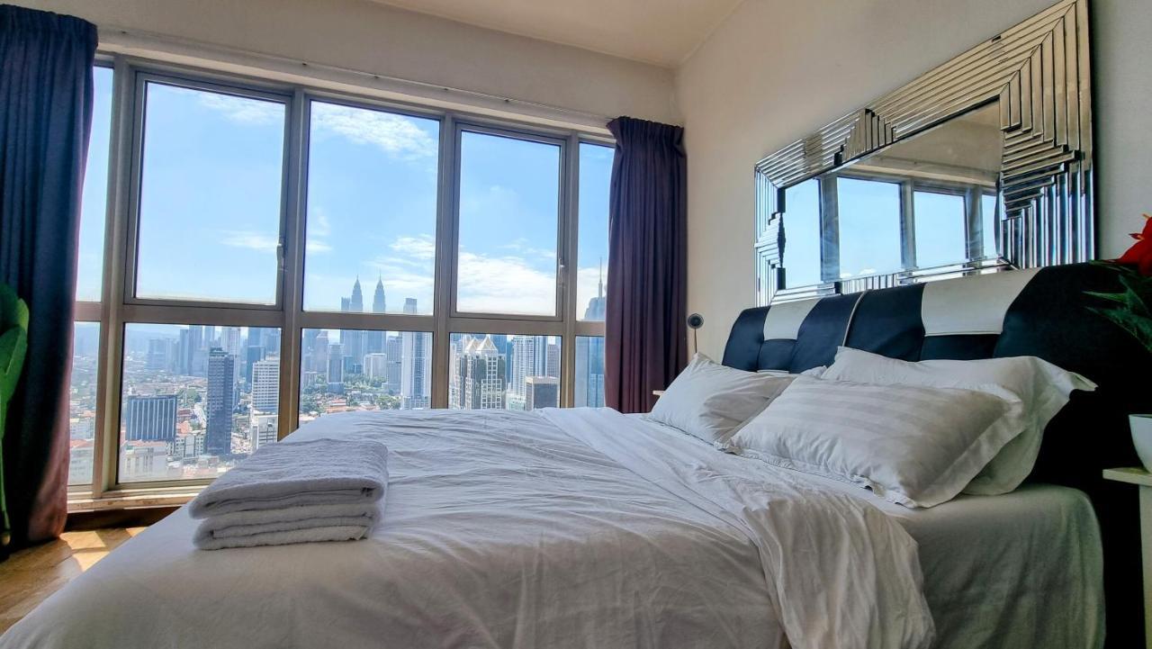 Penthouse On 34 - The Highest Unit And Best Views In Regalia & Private Rooftop Terrace กัวลาลัมเปอร์ ภายนอก รูปภาพ